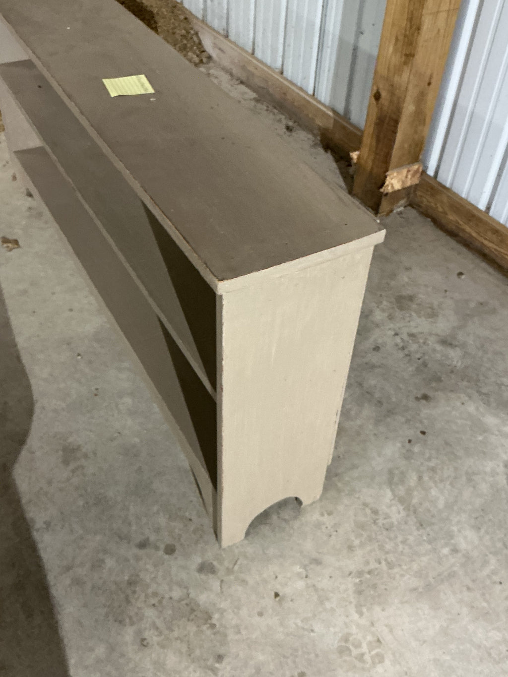 Bucket/crock bench