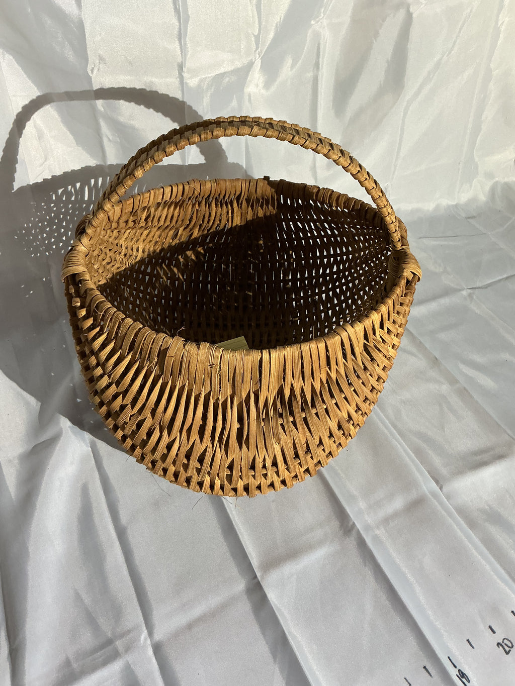 Buttocks basket. Age not known