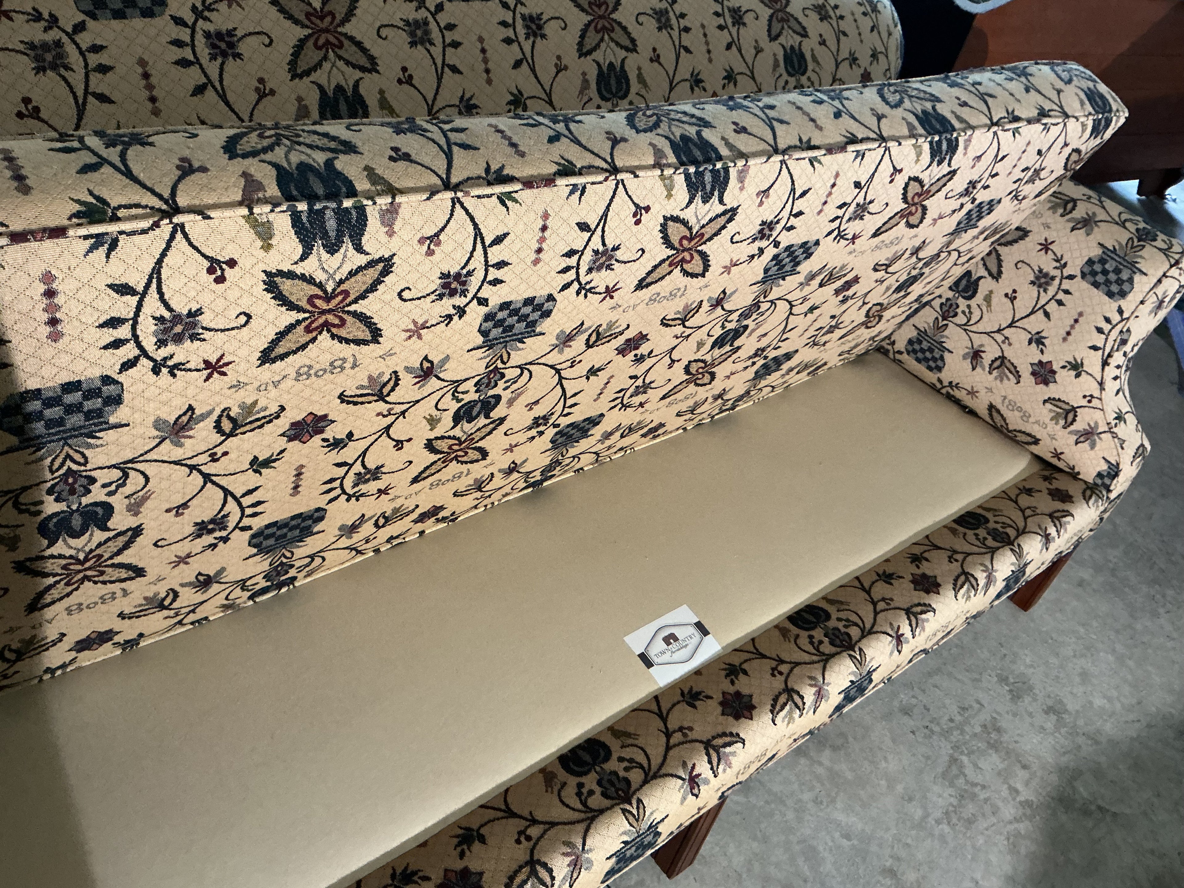 84” Stockbridge sofa by Town and Country