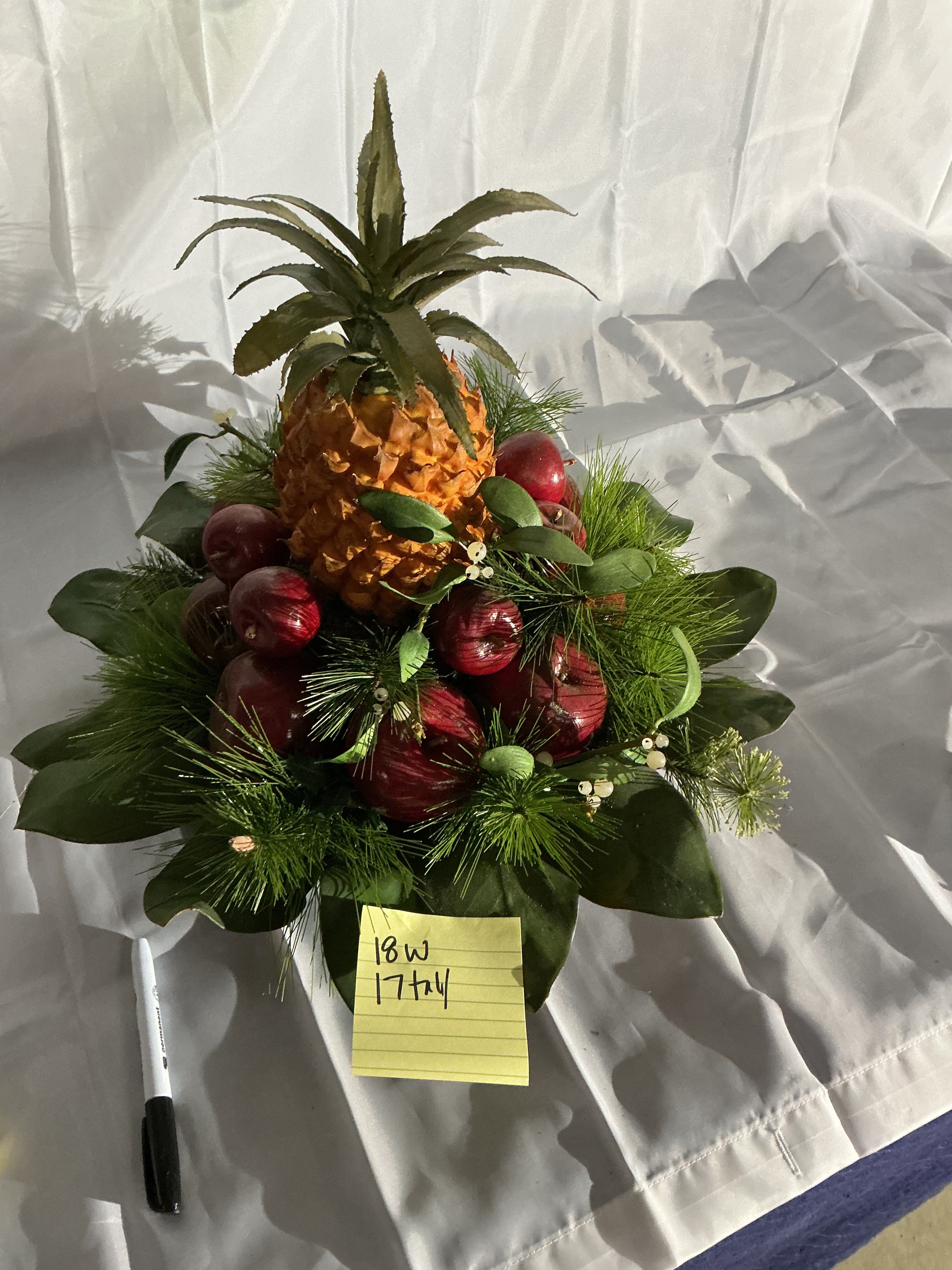 Colonial Williamsburg fruit centerpiece