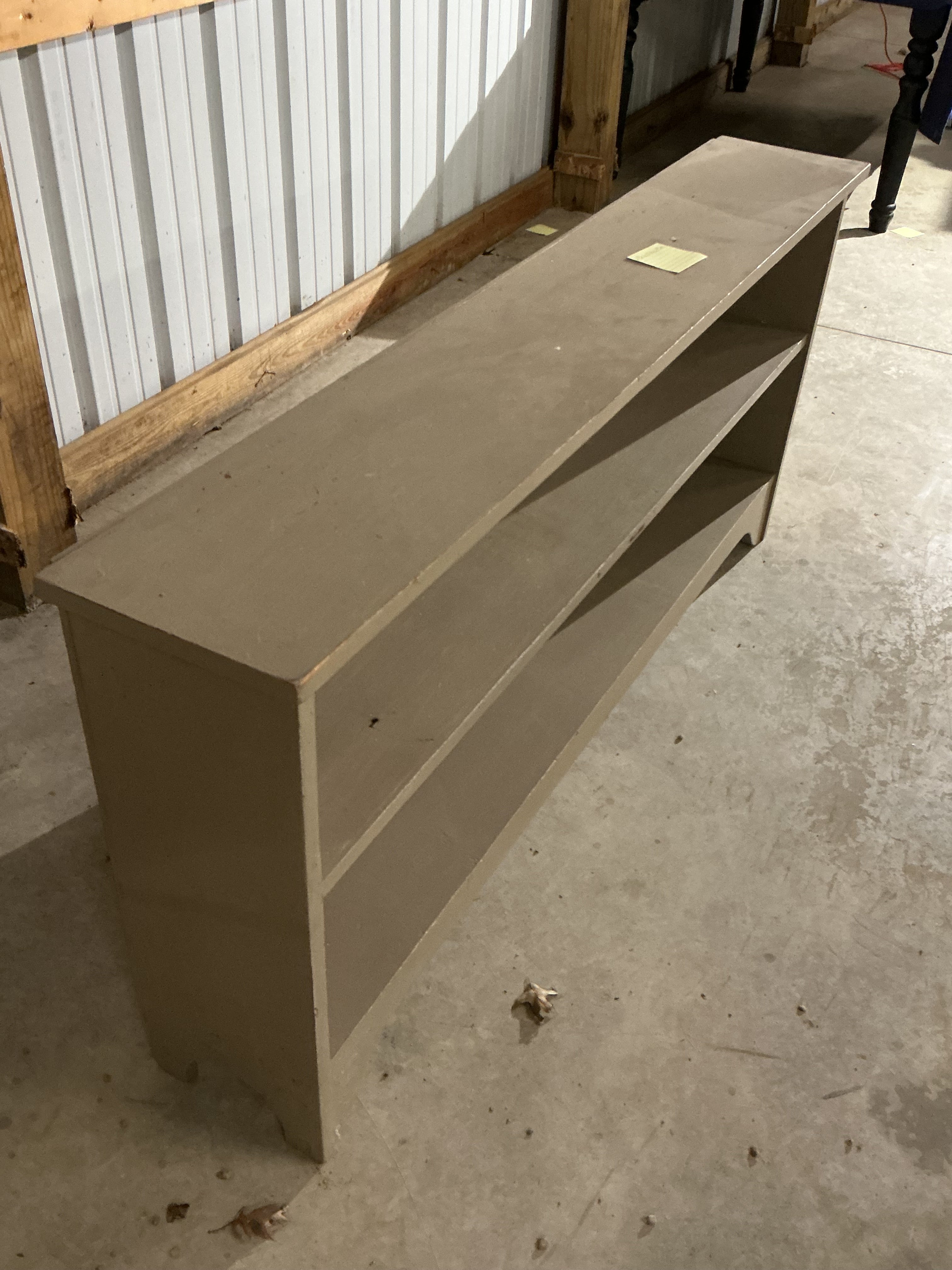 Bucket/crock bench