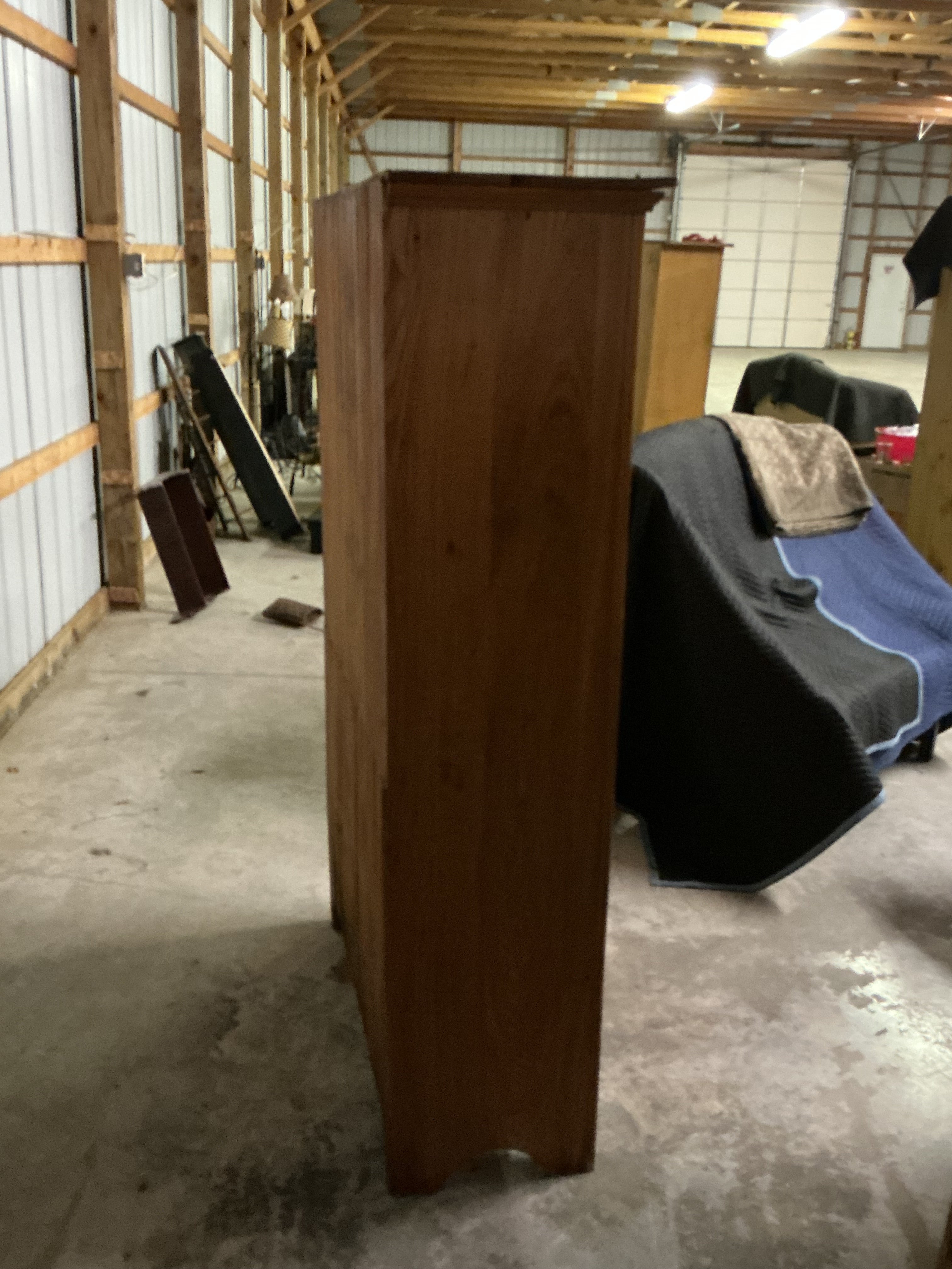 Four door/2 drawer cupboard