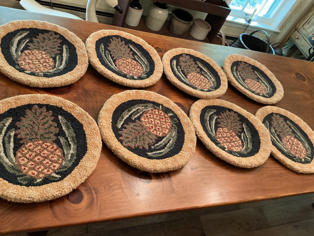8 pineapple chair pads