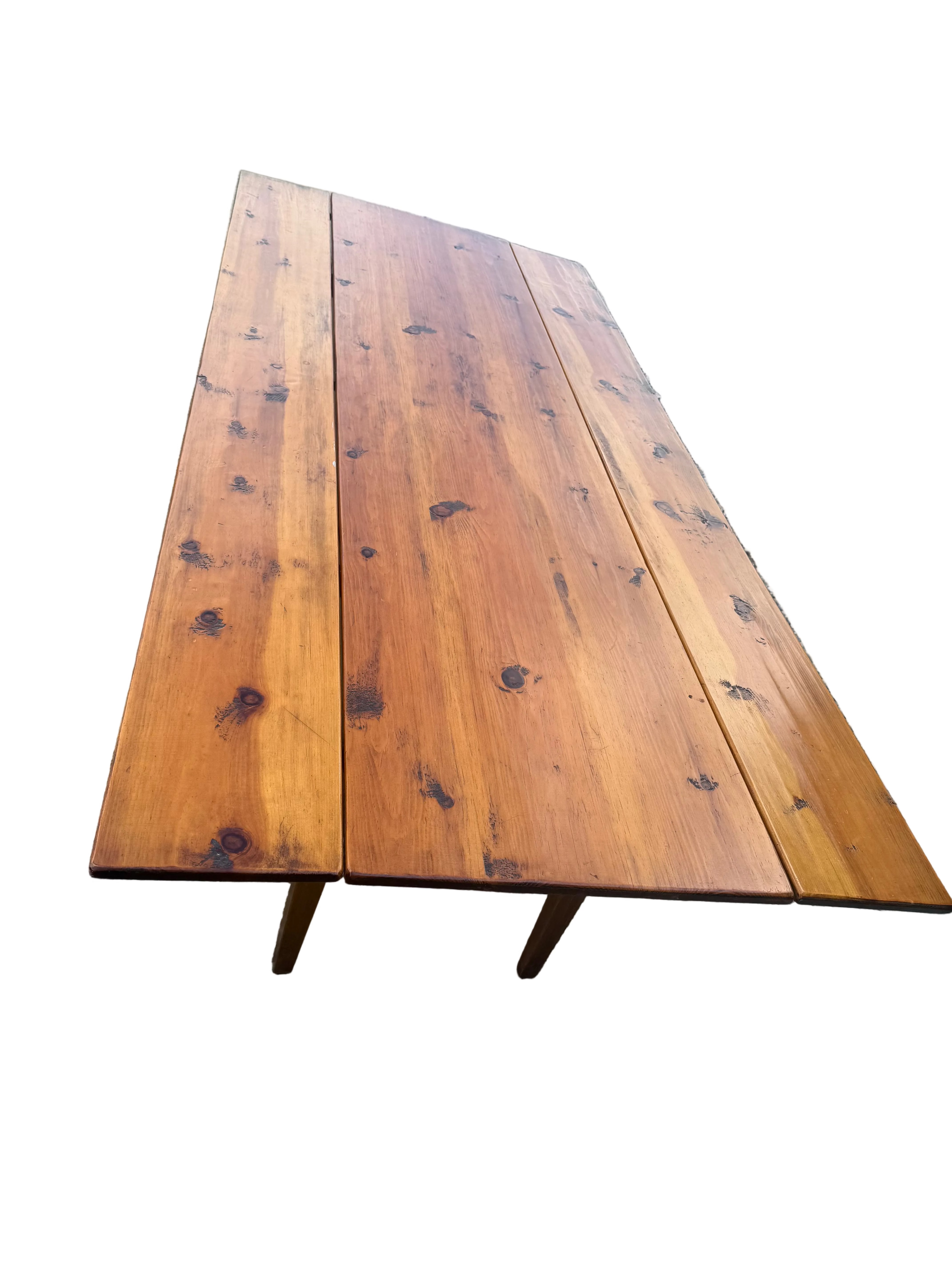 Stephen von Hohen “Bucks County Collection” Pine Harvest Dining Table with Butterfly Leaves